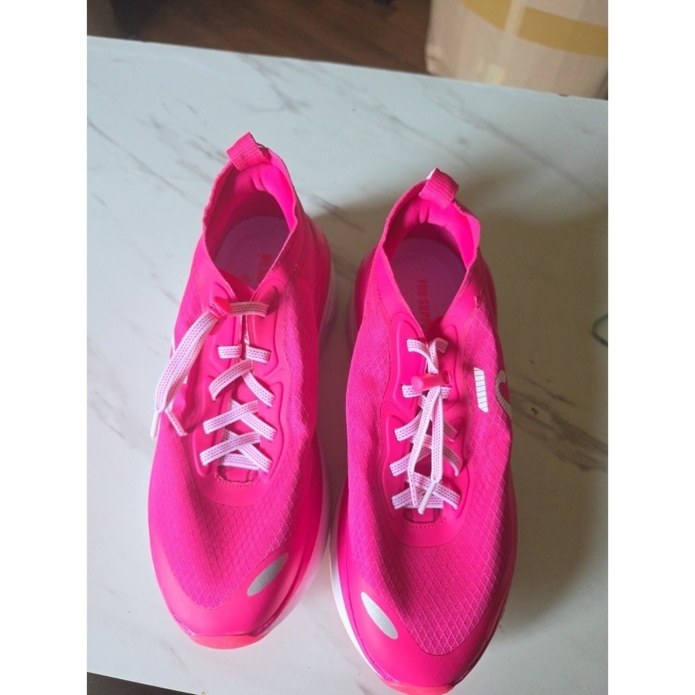 Clove Shoes Womens 6.5 Pink Nursing Work Hospital Work Comfort Sneakers